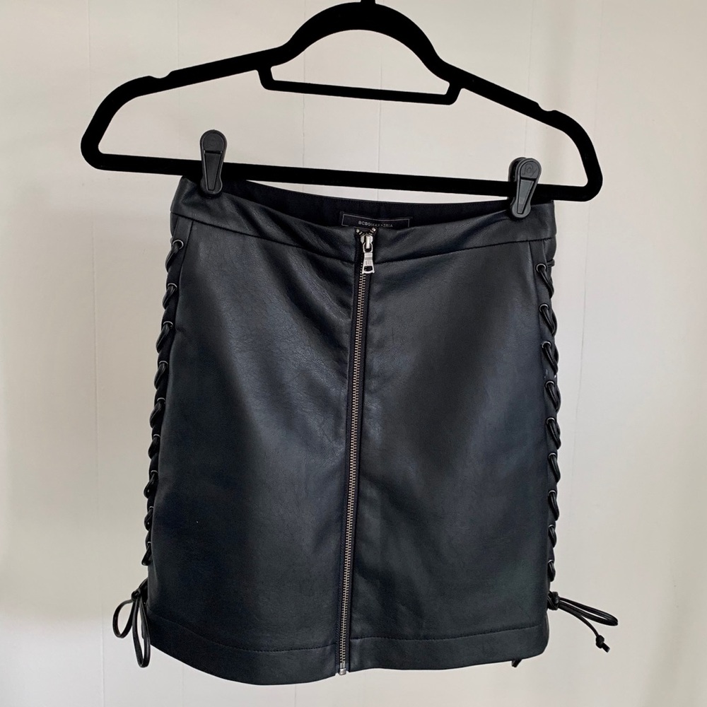 BCBGMaxazria Black Skirt
